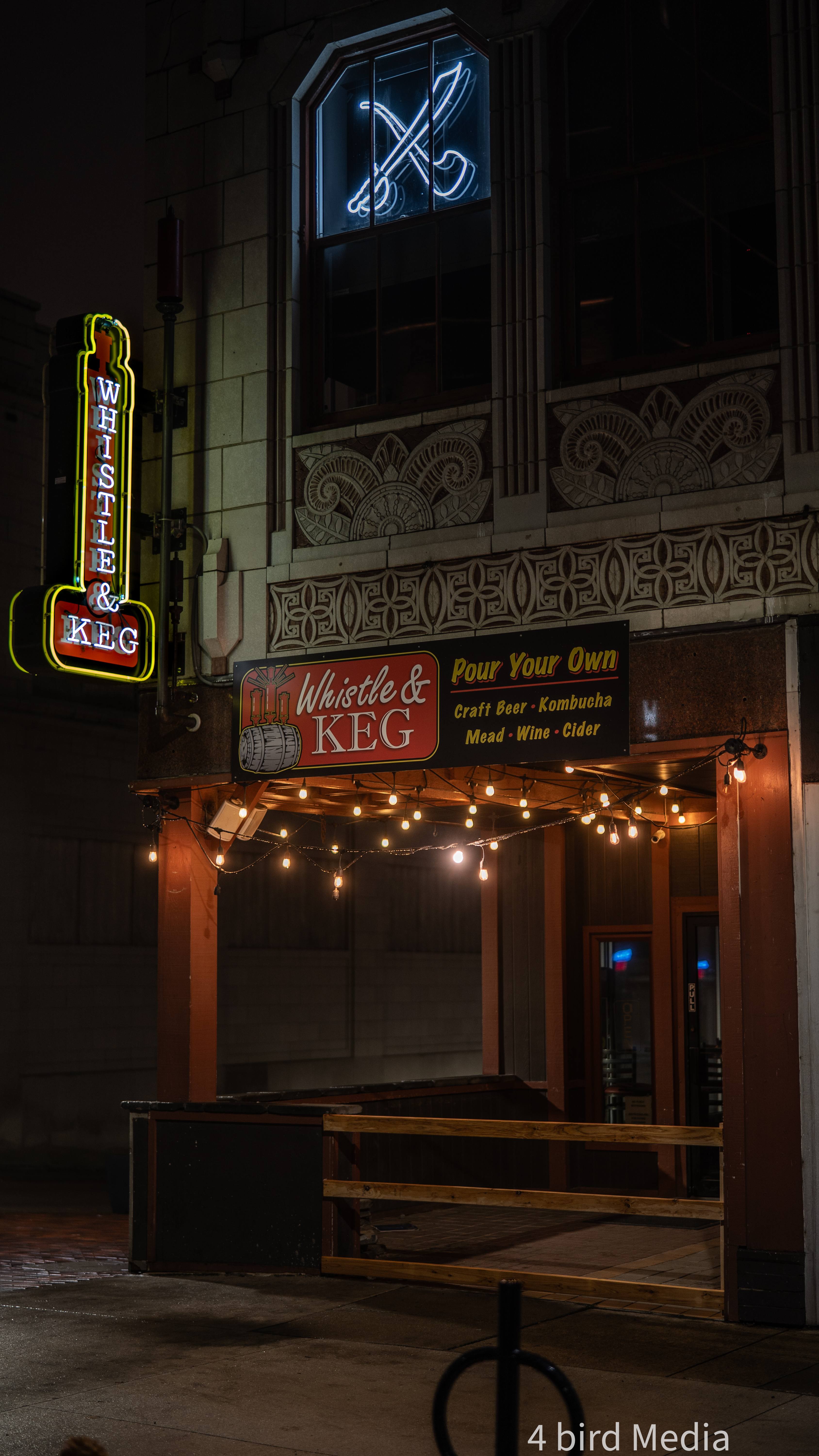 Why Your Youngstown Business Needs Professional Photography